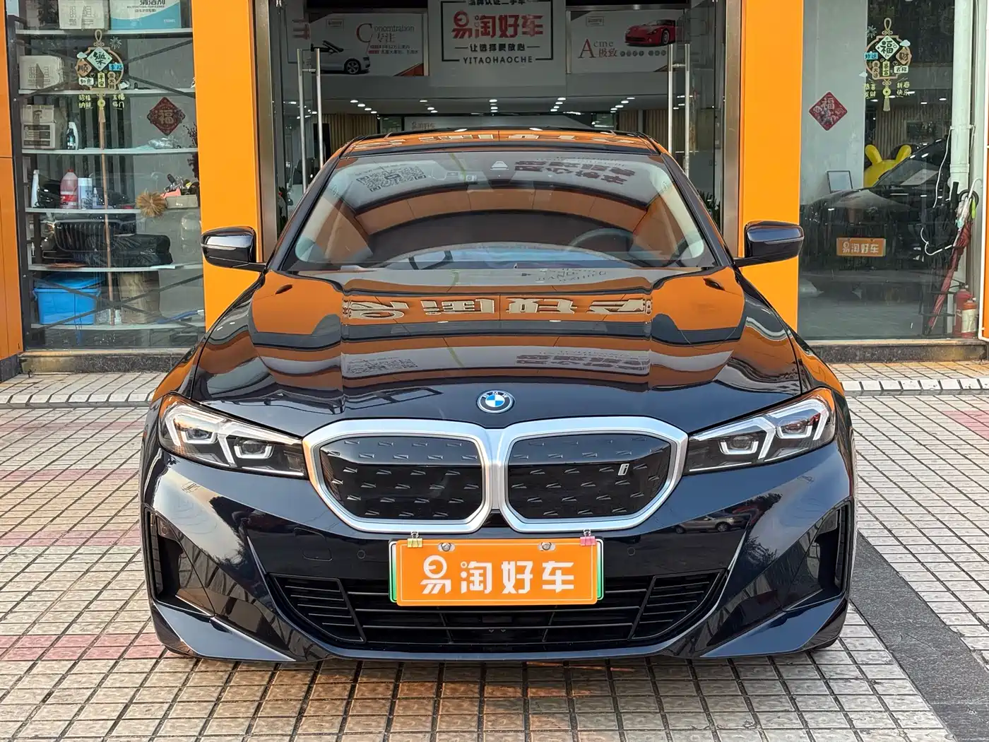 BMW I3