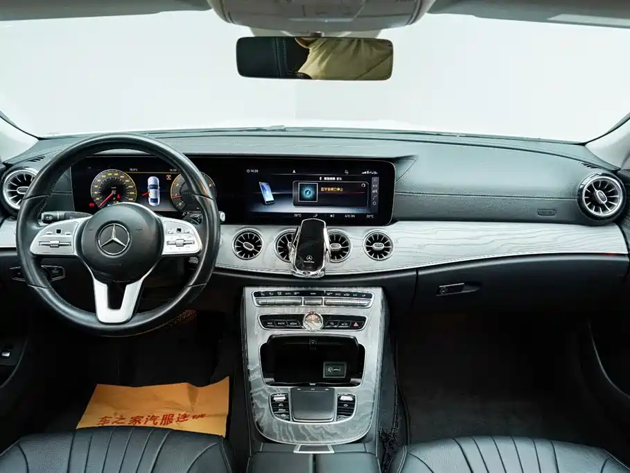 Mercedes-Benz CLS 2020 CLS 300 Luxury фото 5