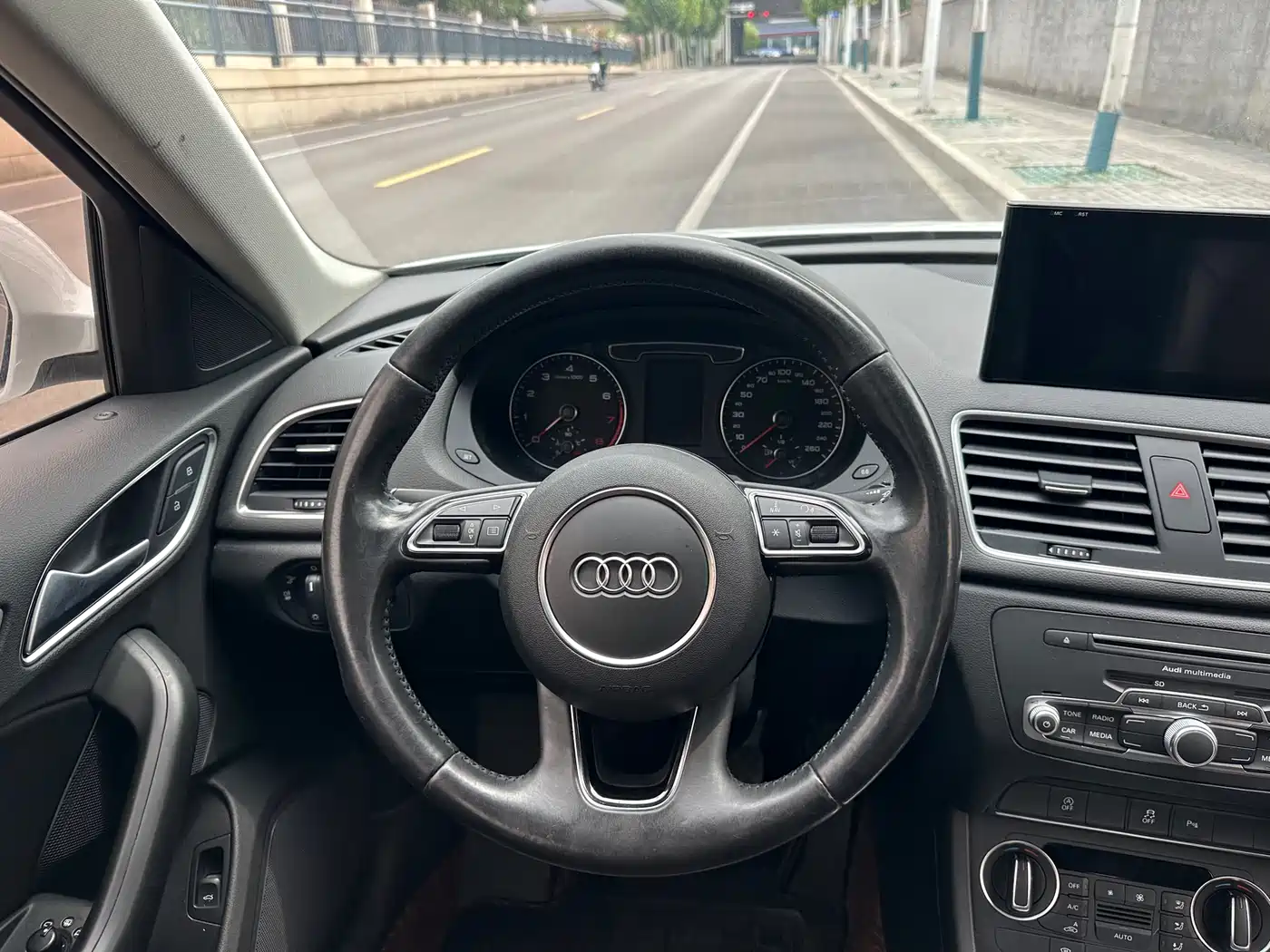 Audi Q3 2017 30 TFSI Fashion фото 11