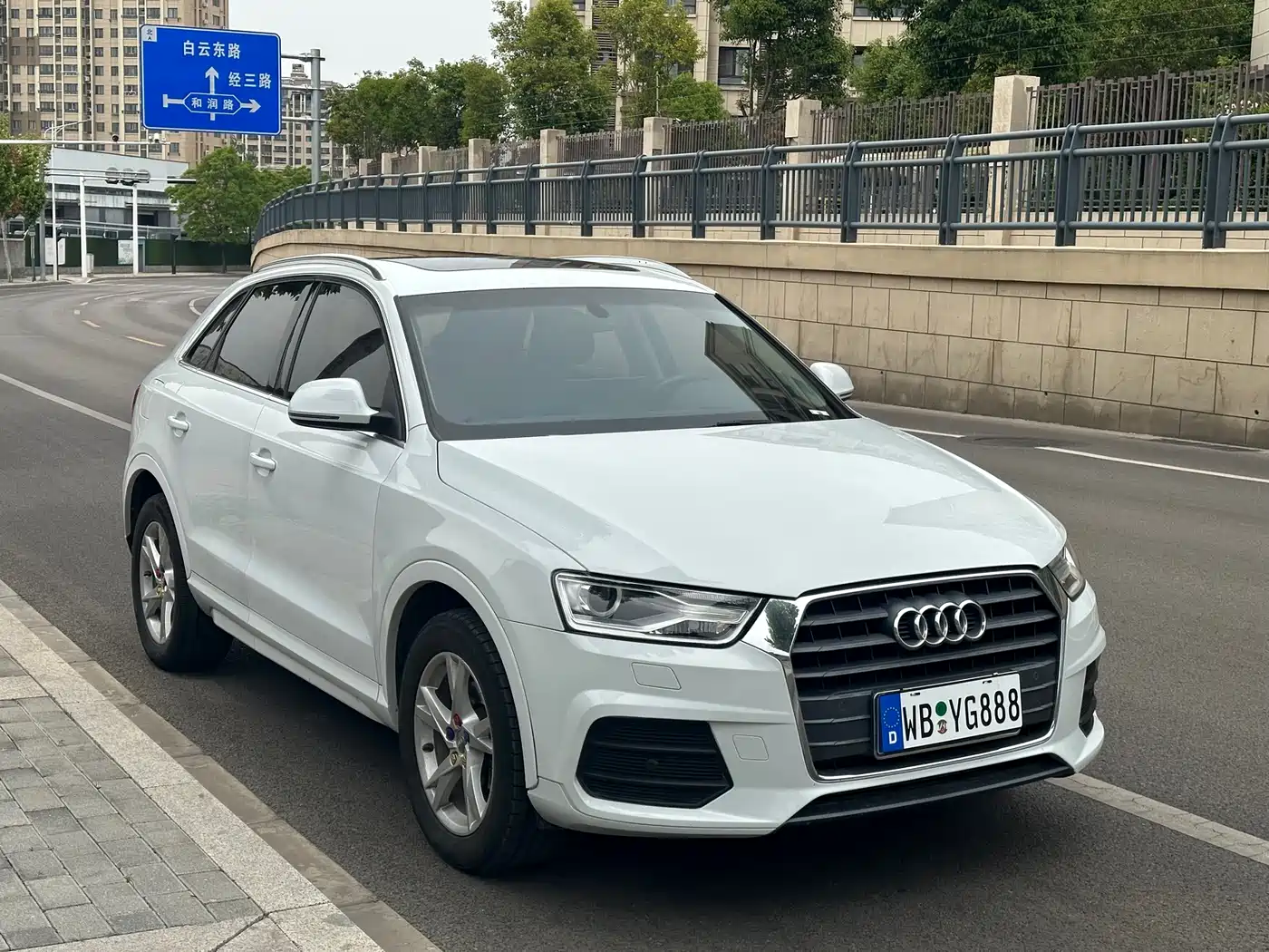 Audi Q3 2017 30 TFSI Fashion фото 3
