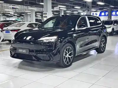 AITO M6