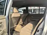 صورة 11 - Nissan Tiida