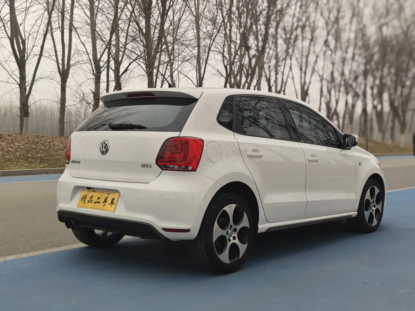 Volkswagen Polo 2012 1.4TSI GTI фото 7
