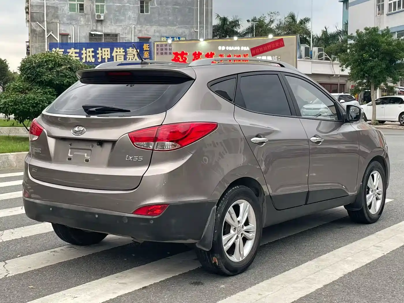 Hyundai Beijing Hyundai ix35 2010 2.4L Automatic 2WD Premium GLS фото 20