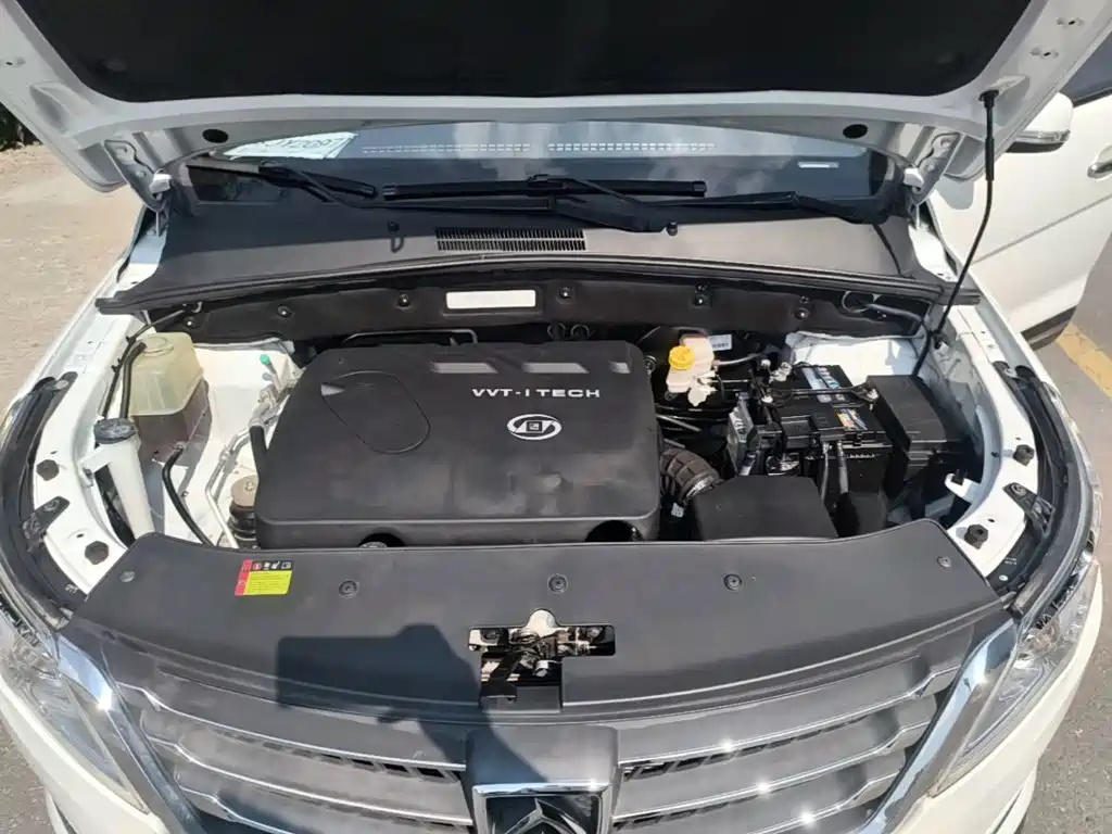 Baojun 560 2015 2015 1.8L Manual Elite