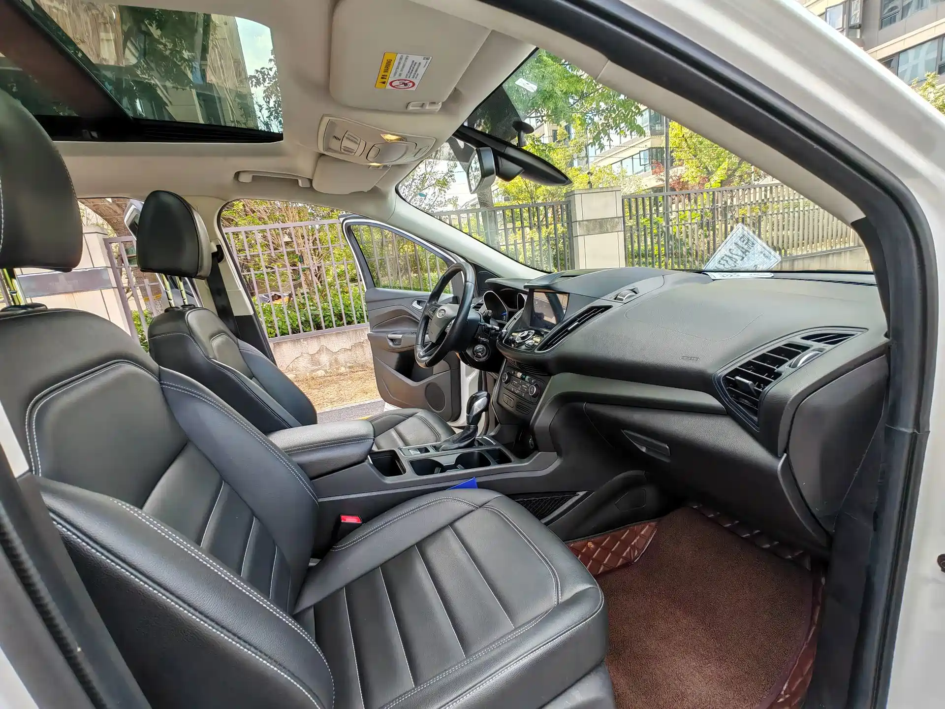 Photo 12 - Ford Kuga