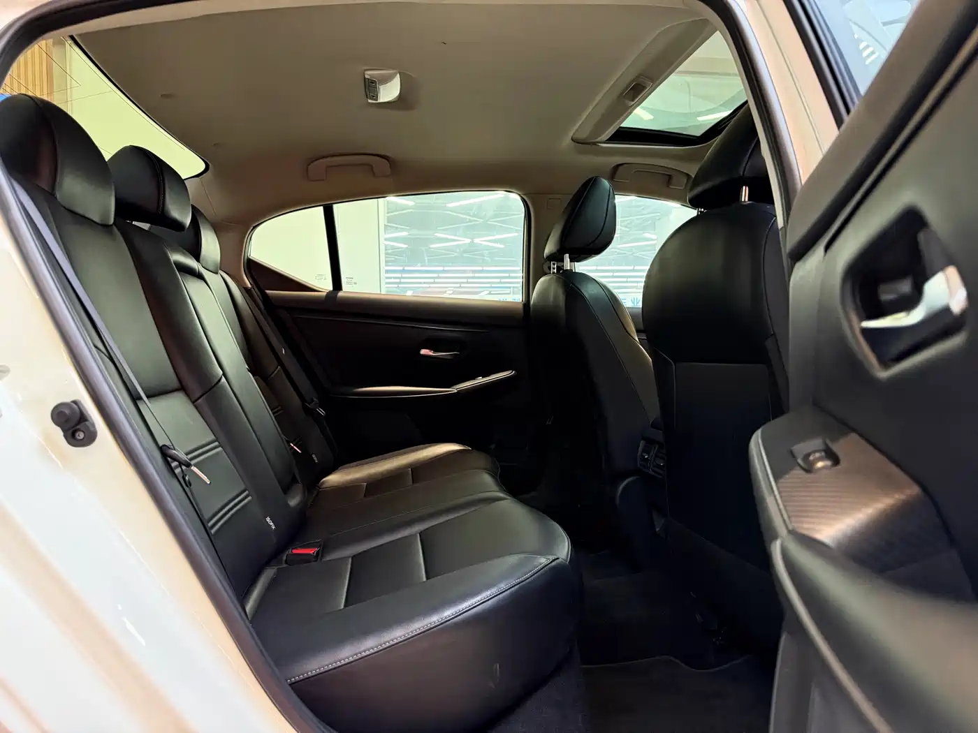 Nissan Sylphy 2024 2023 1.6L CVT Deluxe Edition
