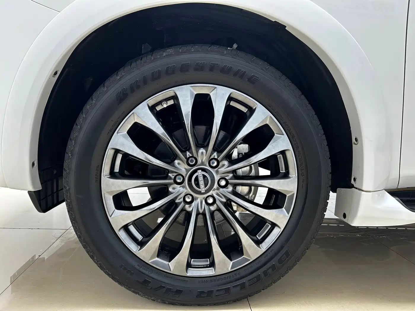 Nissan Patrol 2023 ARMADA 5.6L Armada Flagship Edition фото 23