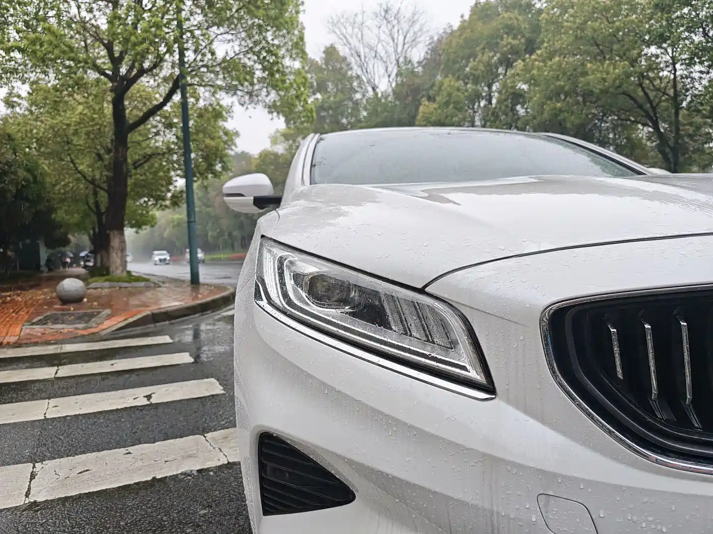 GEELY AUTOMOBILE BORUI