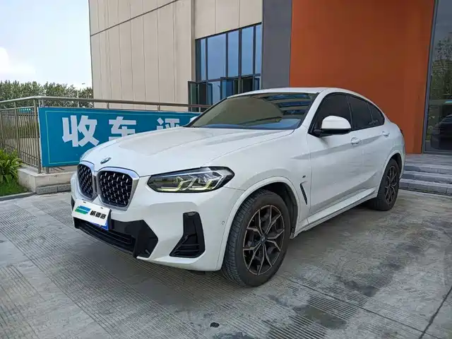 BMW X4 2022
