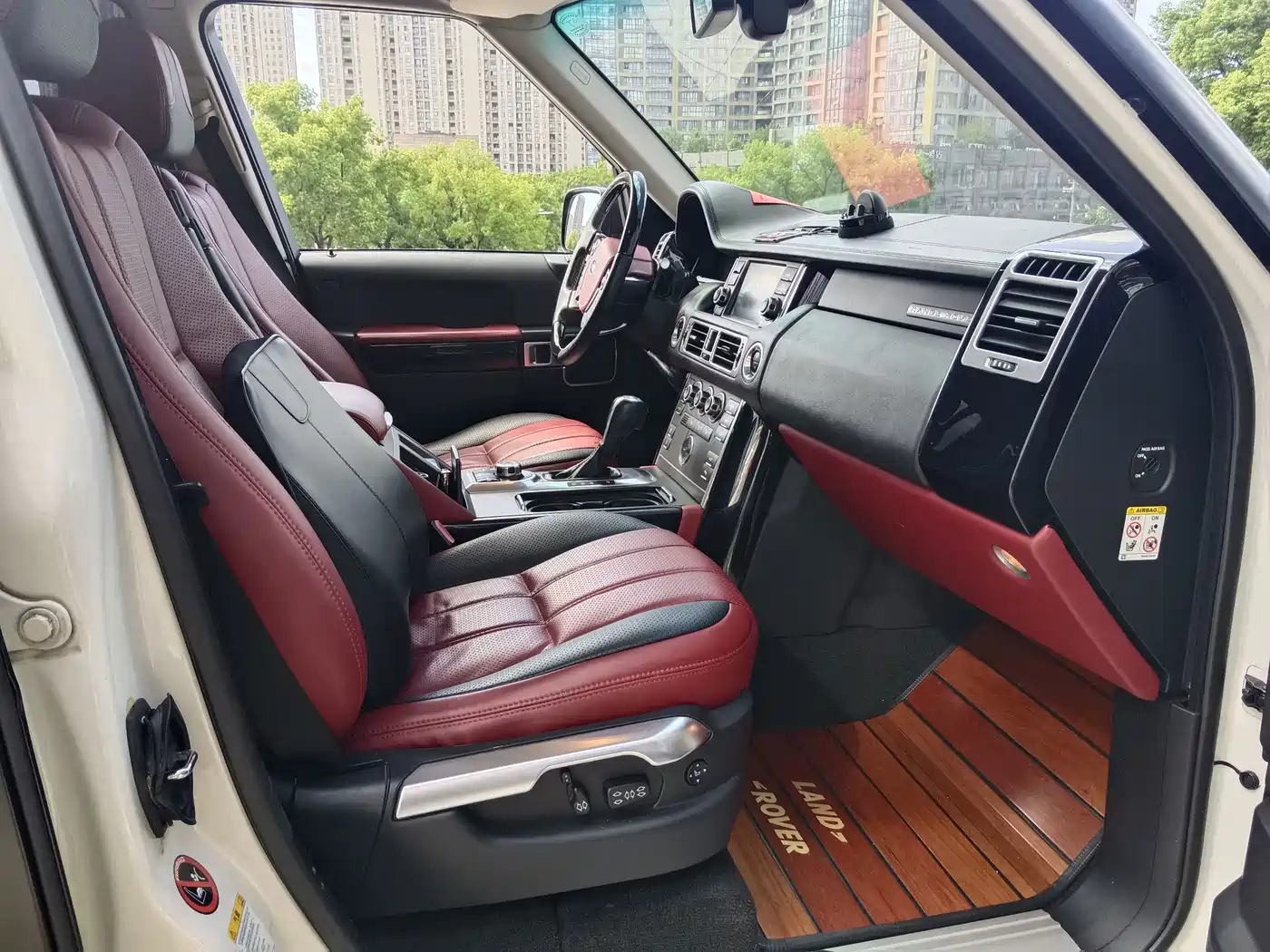Land Rover Range Rover 2010 2010 5.0 NA V8 HSE