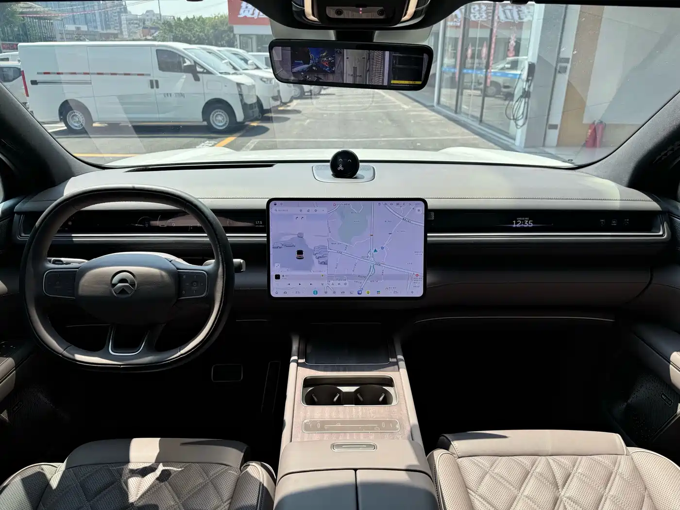 NIO ES8 2026 2025 Model 6-Seat Executive Luxury Edition