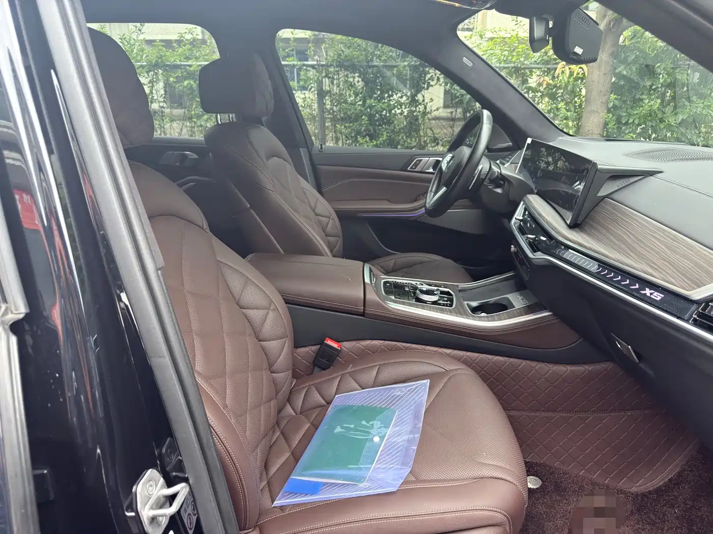 Photo 4 - BMW X5