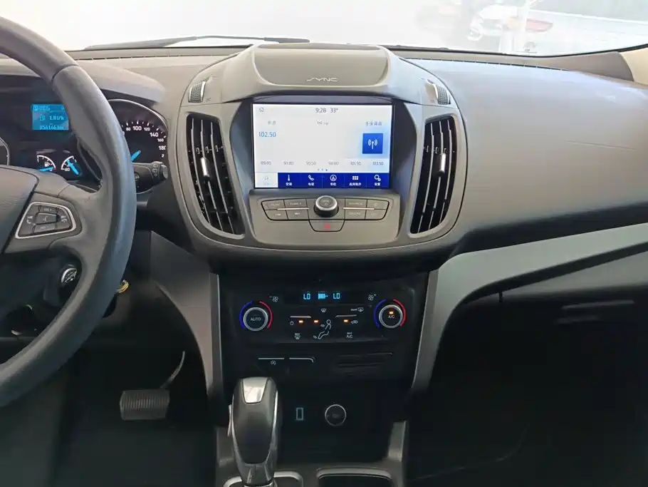 Ford Kuga 2021 2019 EcoBoost 180 2WD Platinum Wing Edition China VI