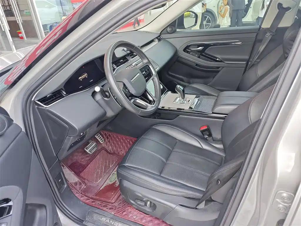 Photo 8 - Land Rover Range Rover Evoque