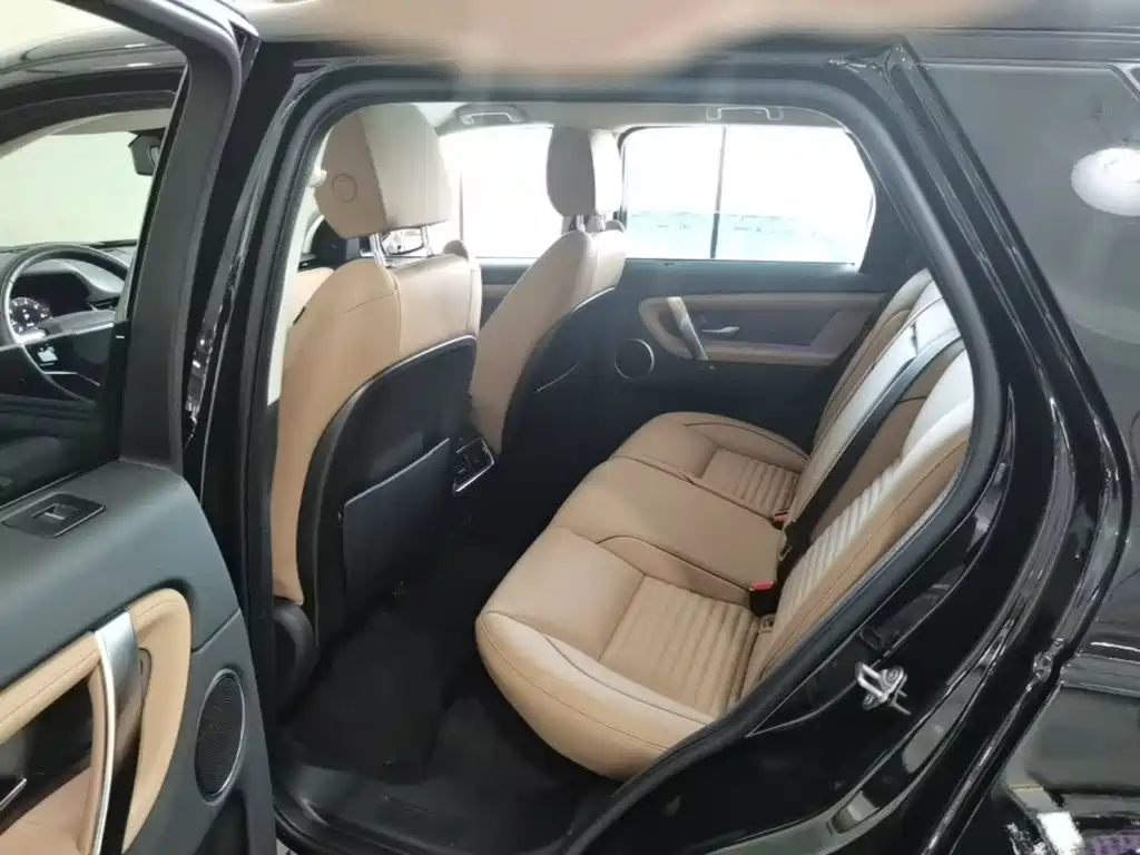 Land Rover Discovery Sport 2024 2024 Performance Technology Edition