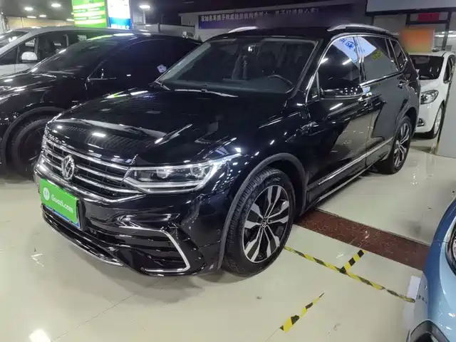  Volkswagen Tiguan L 2022 380TSI Automatic 4WD R-Line Cross Edition 7-Seater