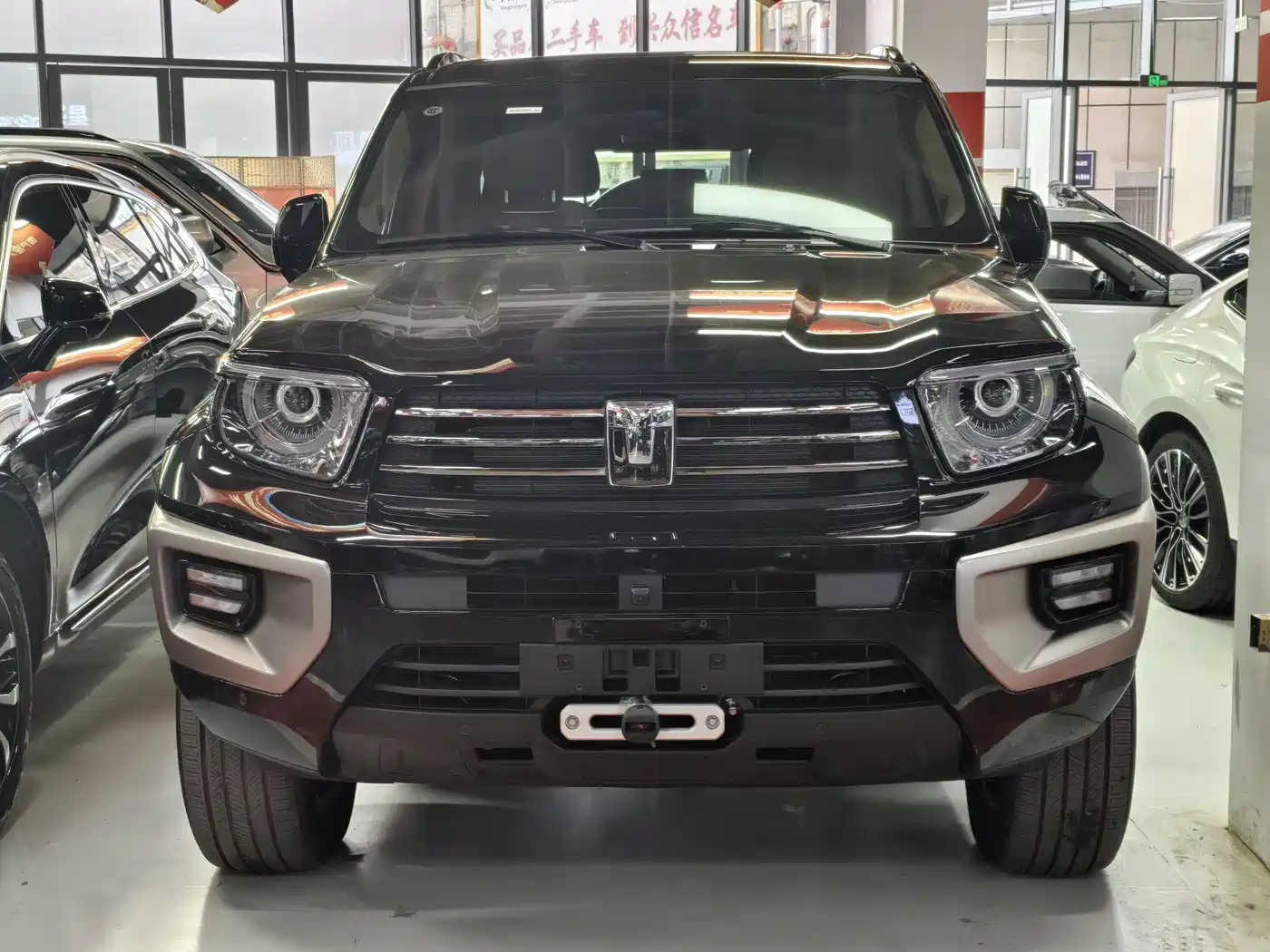 TANK TANK 700 NEW ENERGY