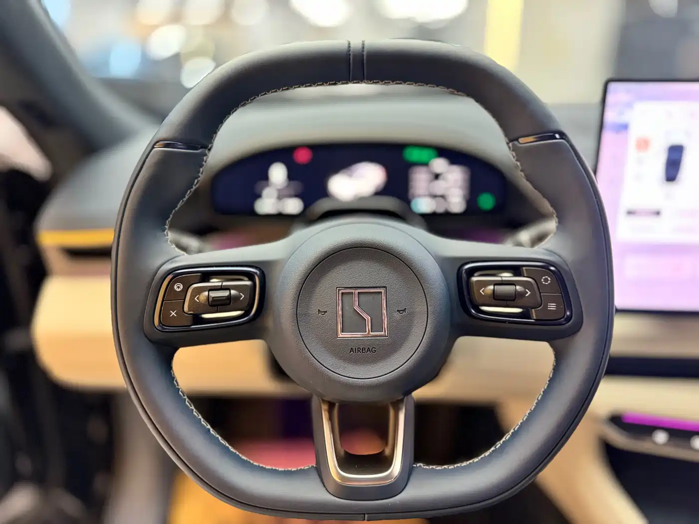 ZEEKR EXTREME KRYPTON 001