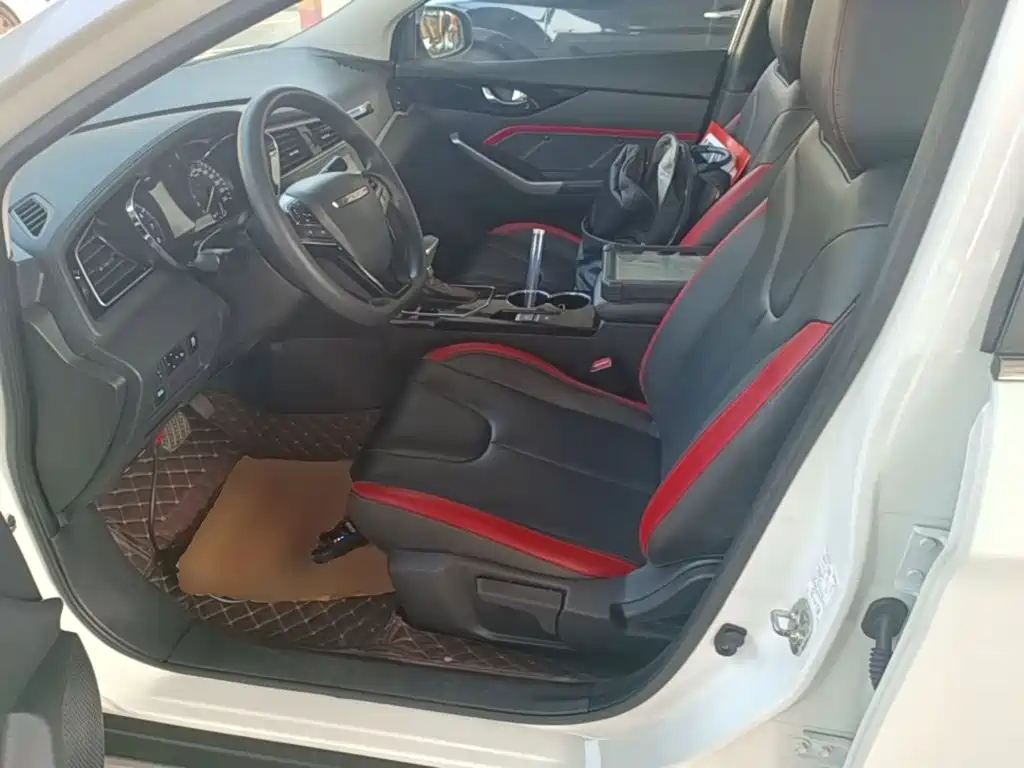 Venucia D60 2019 2019 1.6L XL CVT Smart Connect Elite Edition