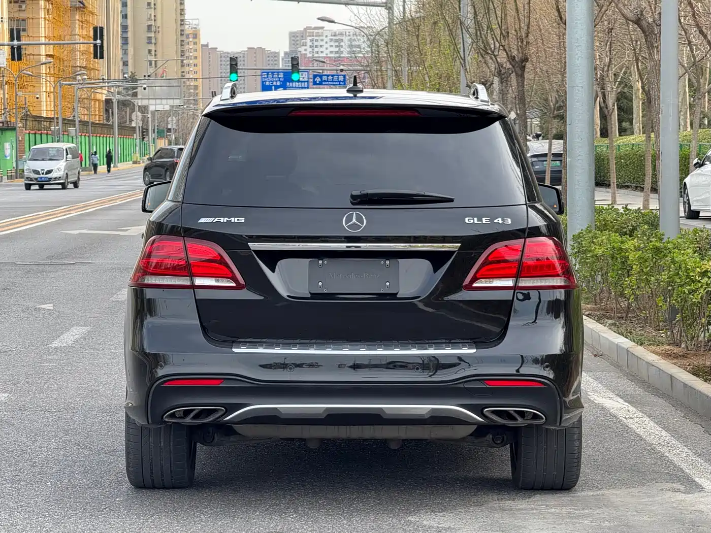 Mercedes-Benz GLE AMG 2017 AMG GLE 43 4MATIC фото 5