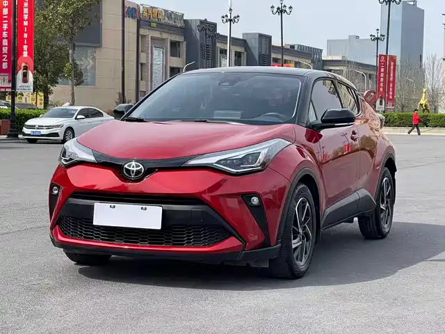 Toyota C-HR 2.0L, Люкс