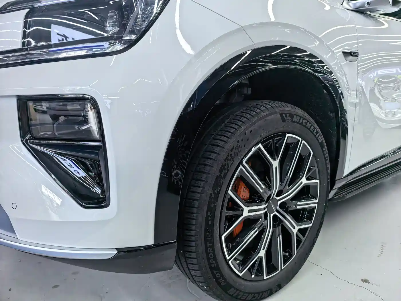 ZEEKR 8X 2026