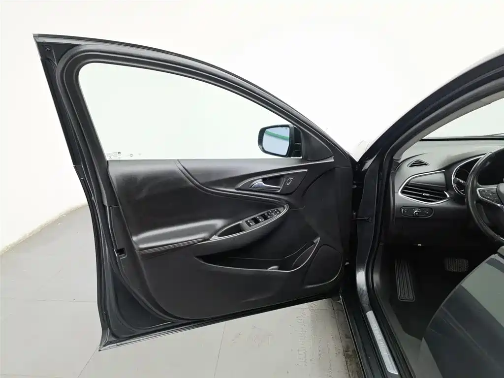 CHEVROLET MAI RUIBAO XL