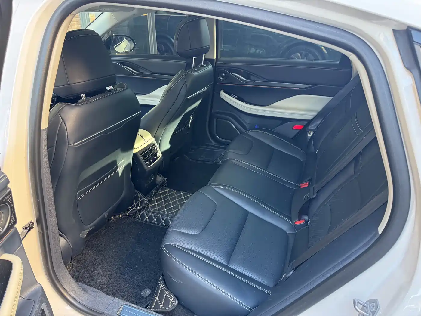 Lincoln Z 2022 2022 Model iCool Elegance Edition