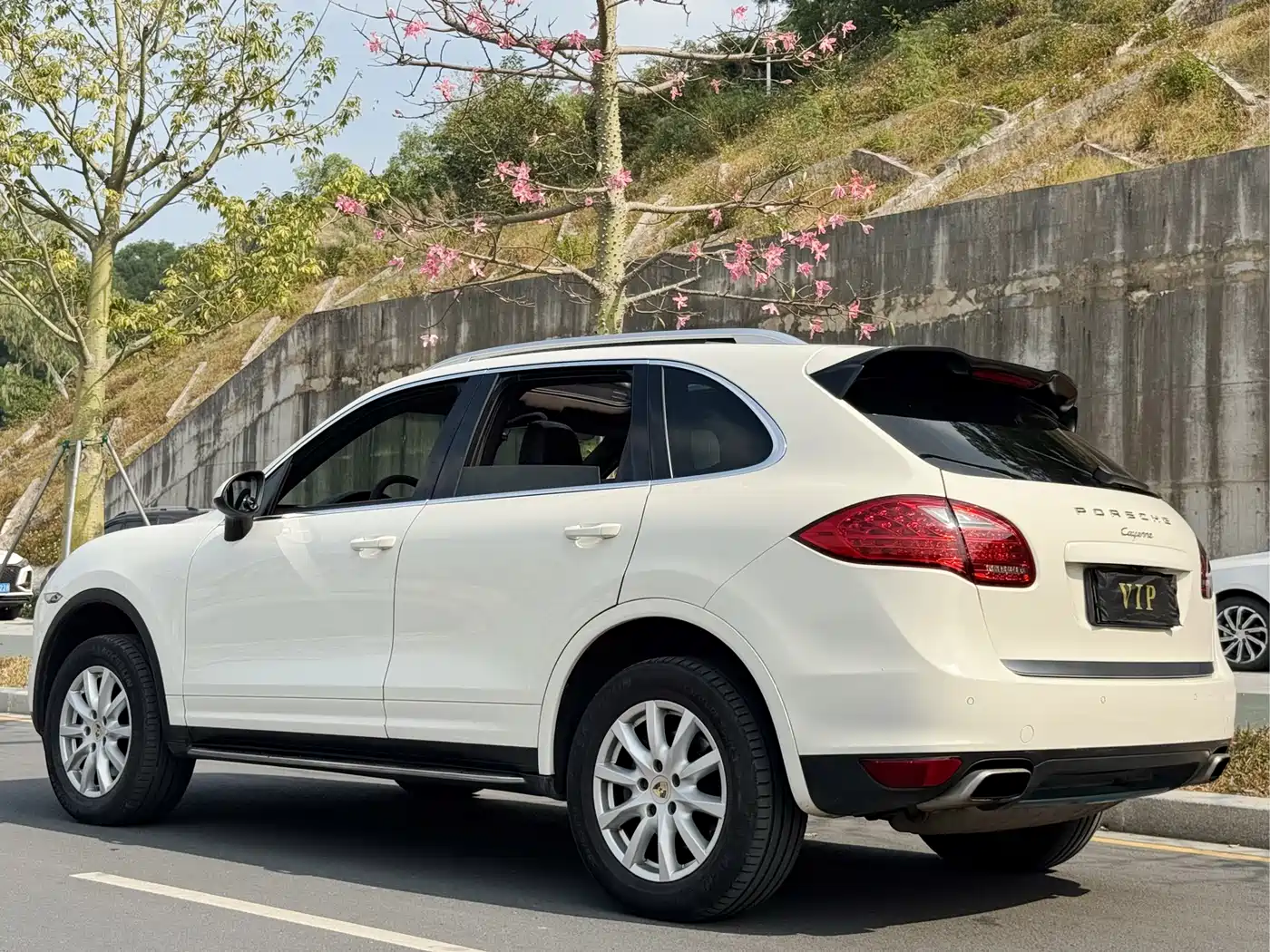 Porsche Cayenne 2011 Cayenne 3.0T фото 29