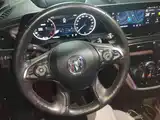Фото 15 - Buick GL8