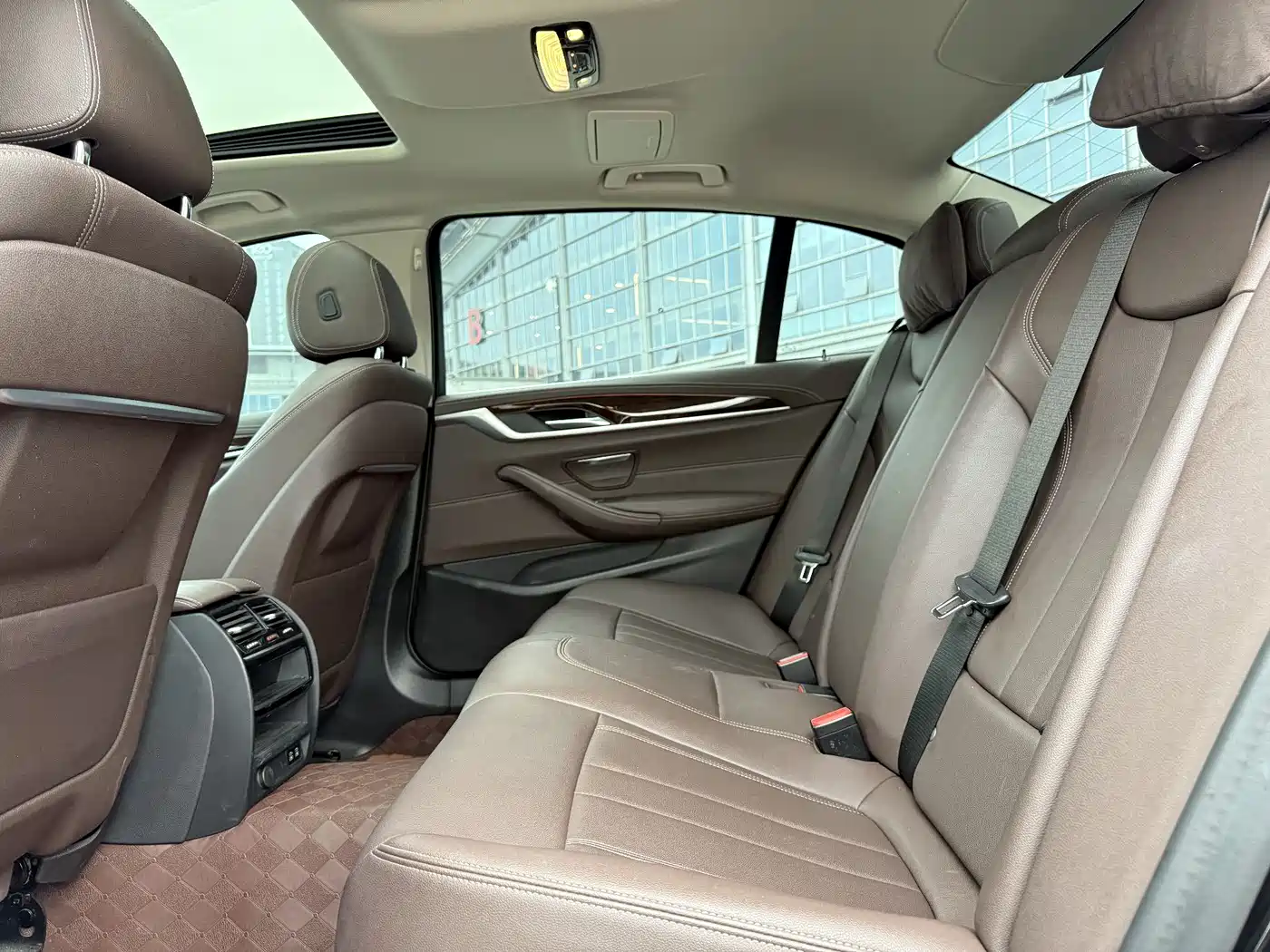 BMW 5 Series 2020 525Li Luxury Package фото 11