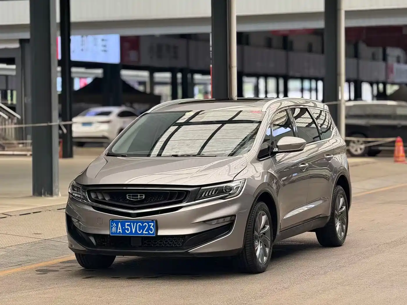 GEELY AUTOMOBILE JIAJIE