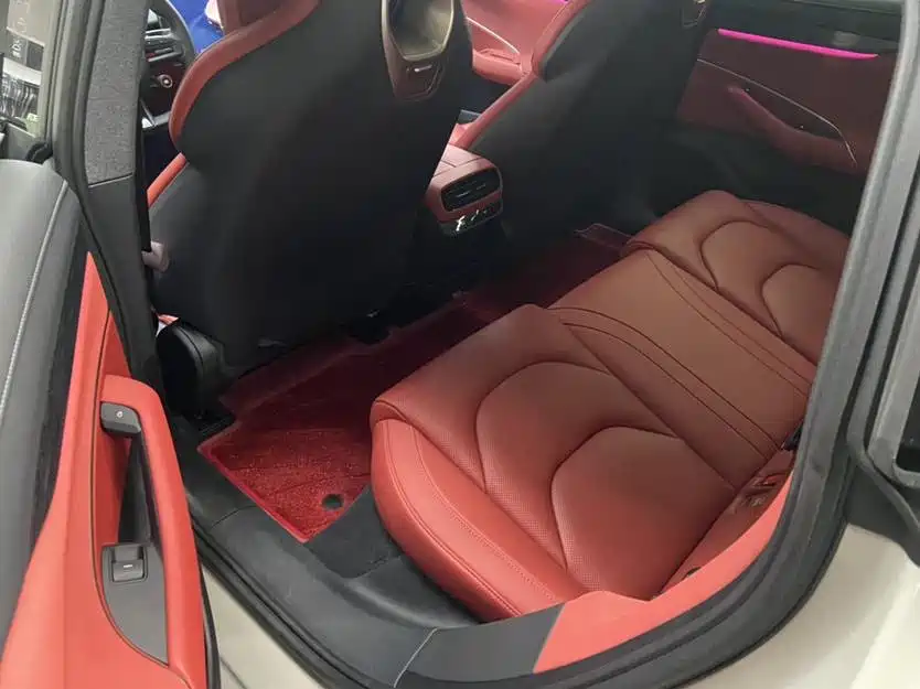 XIAOMI CAR XIAOMI SU7