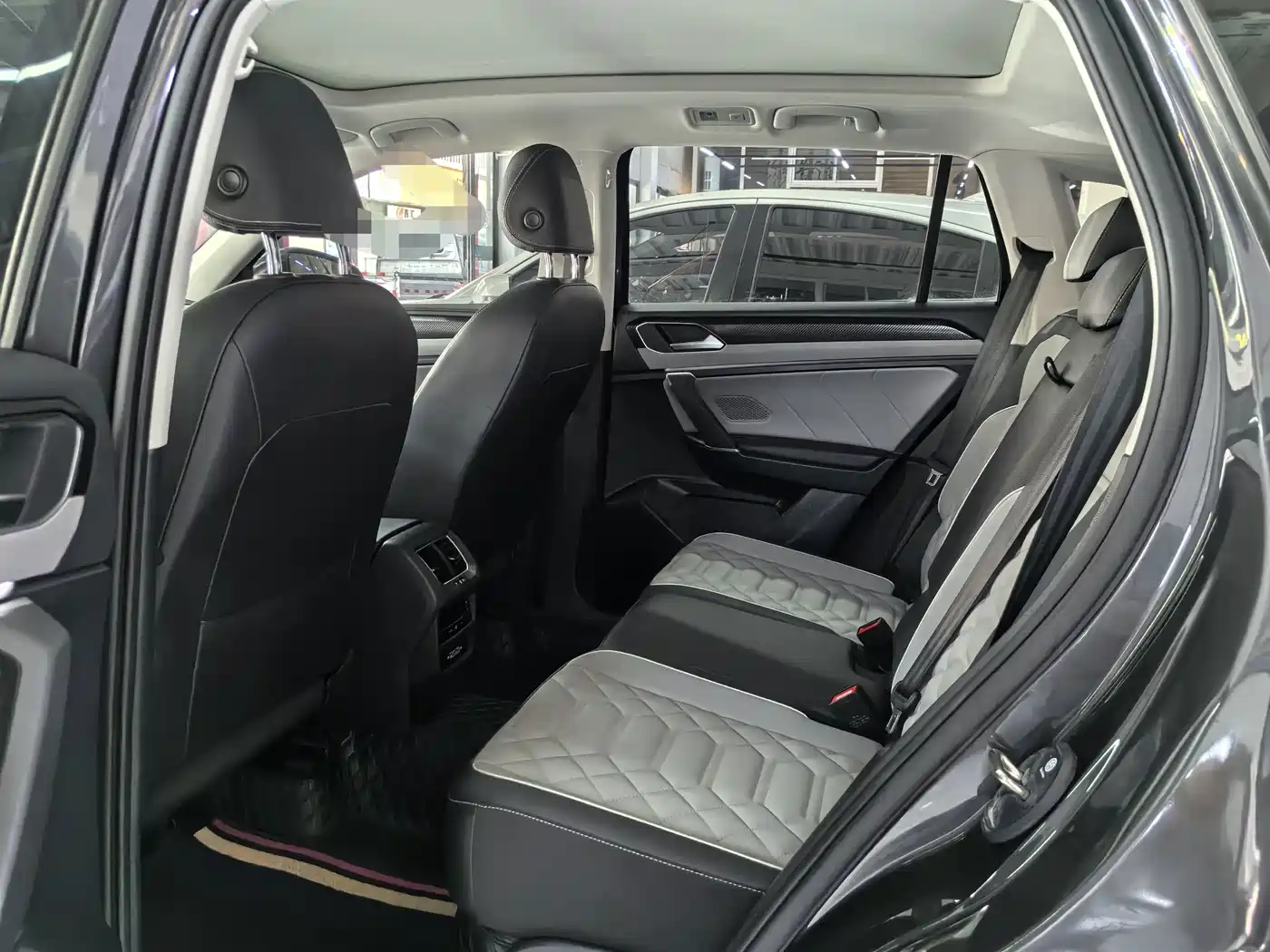 Photo 12 - Volkswagen Tayron