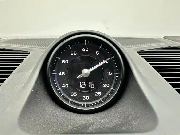 PORSCHE CAYENNE NEW ENERGY