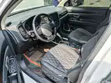 Фото 7 - Mitsubishi Outlander