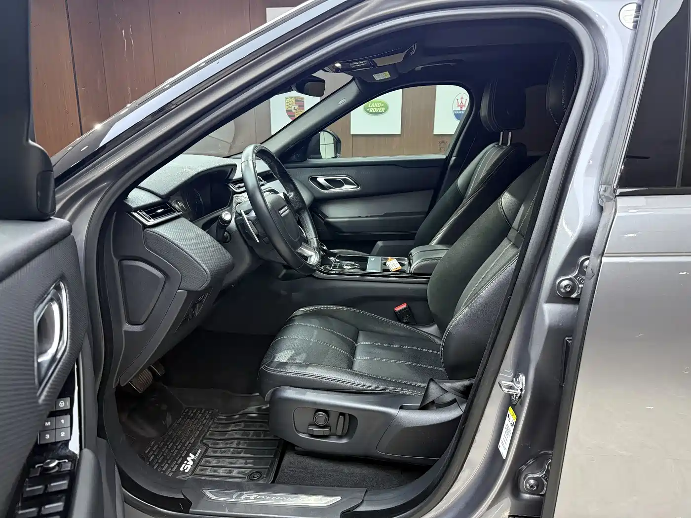 Land Rover Range Rover Velar 2020 P250 R-DYNAMIC S фото 8