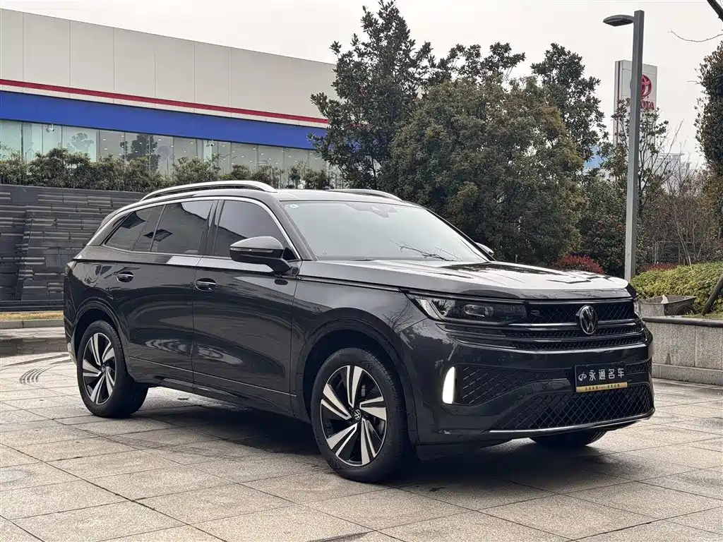 Volkswagen Talagon 2023 380TSI 4WD R-Line Touring Edition фото 3