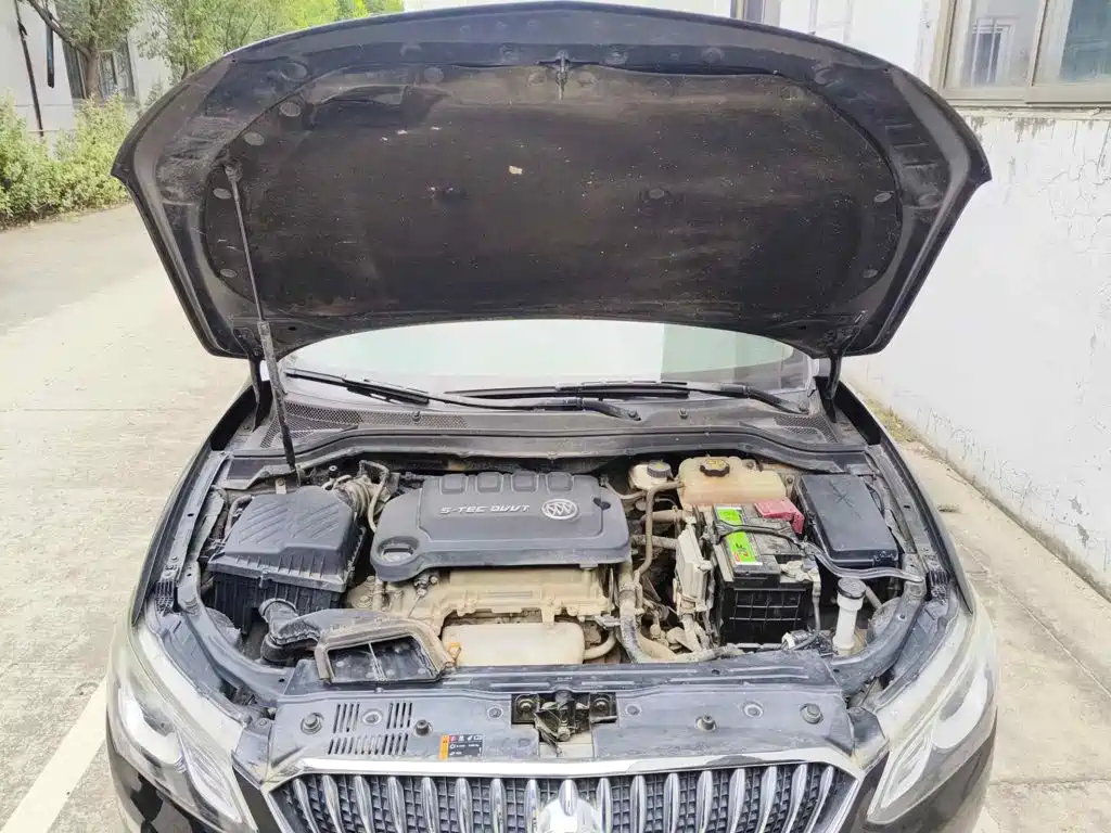 Photo 3 - Buick Excelle