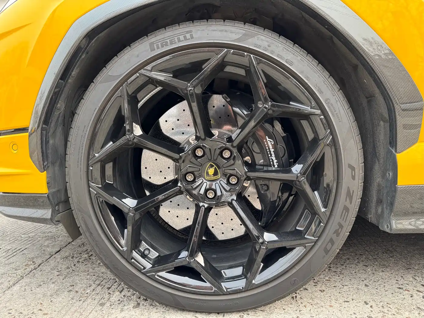 Lamborghini Urus 2022 4.0T V8 Performante фото 20