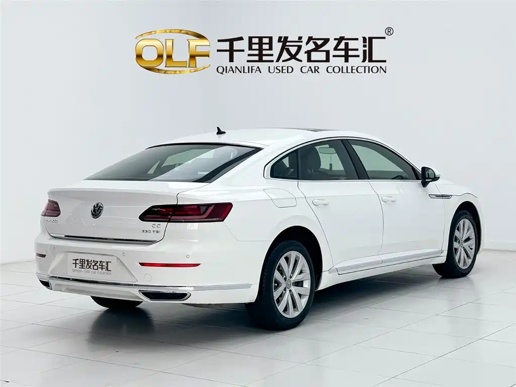 Volkswagen FAW-Volkswagen CC 2019 330TSI Luxury Appearance (China V) фото 4