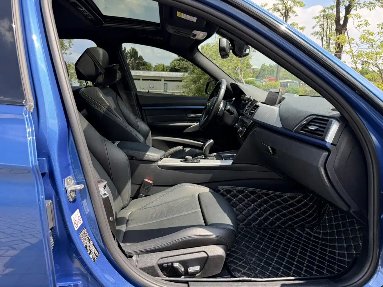 BMW 3 Series 2019 320i M Sport Package фото 14