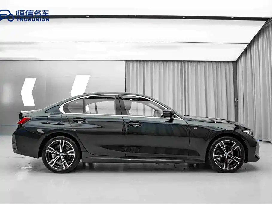 BMW 3 Series 2024 325i M Sport Package фото 4