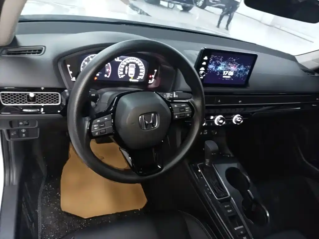 Honda Civic 2025 2023 240TURBO CVT Dynamic Edition