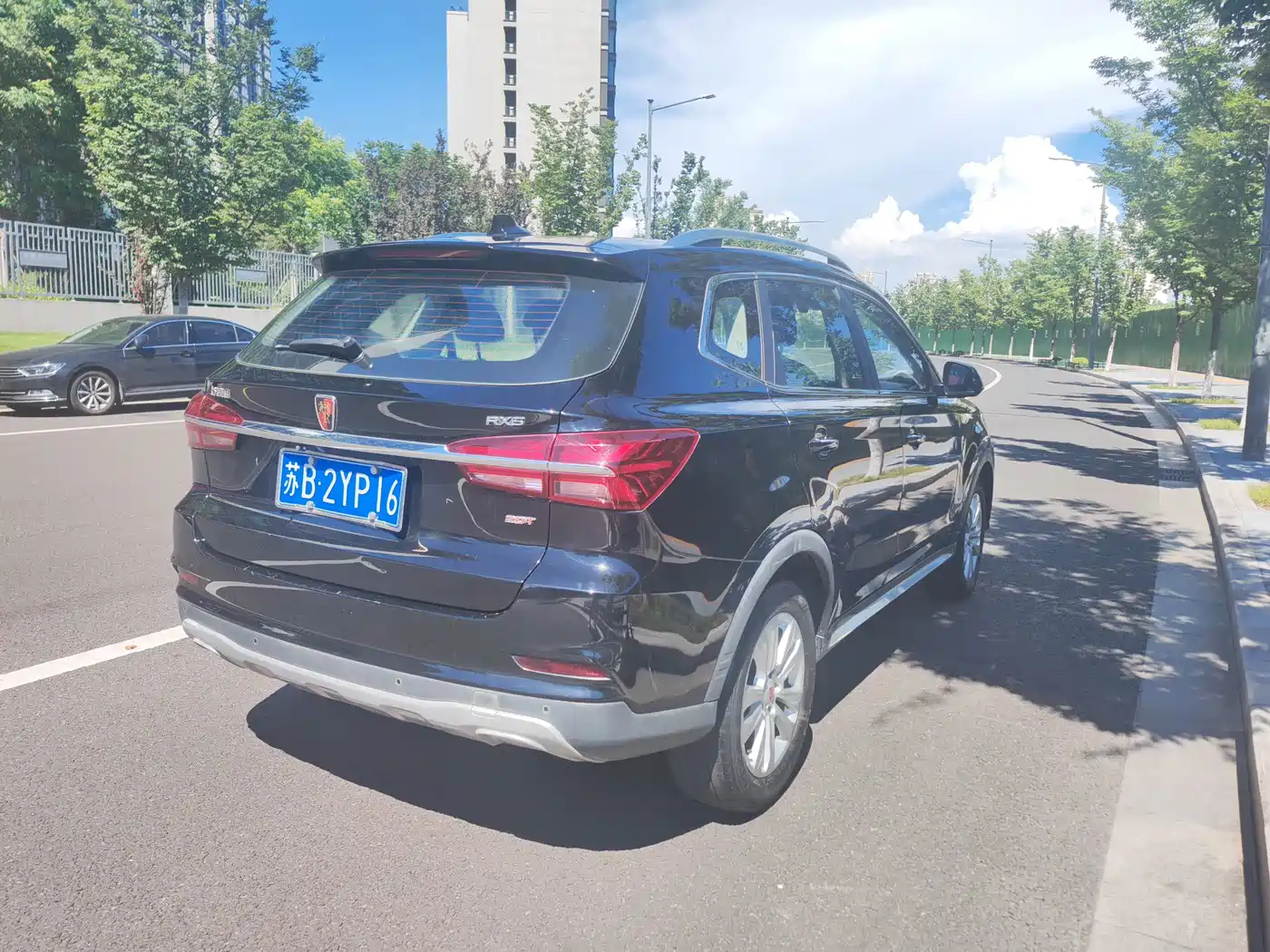 Photo 6 - Roewe RX5