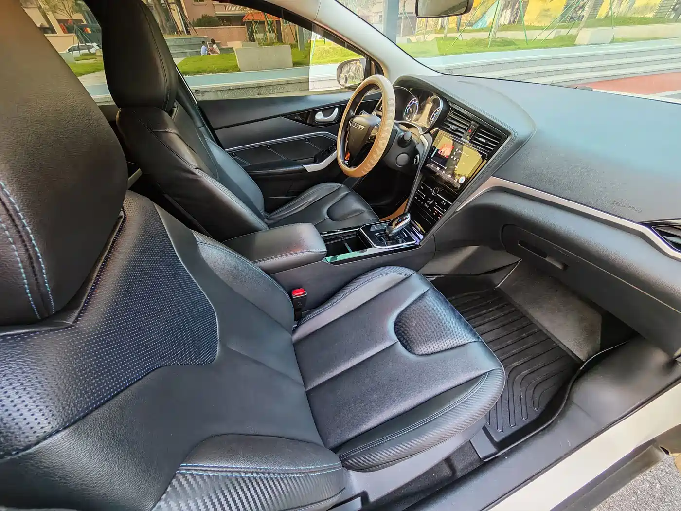 Venucia D60EV 2023 2022 Standard Range Comfort Edition