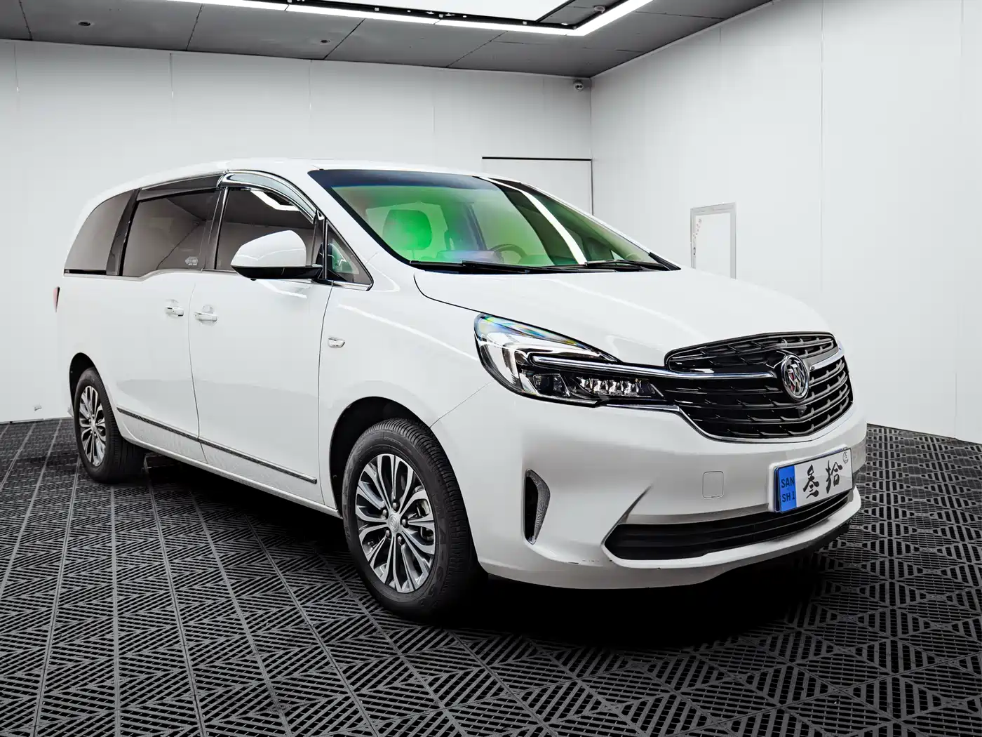 Buick GL8 2022 Land Business Class 652T Luxury фото 6