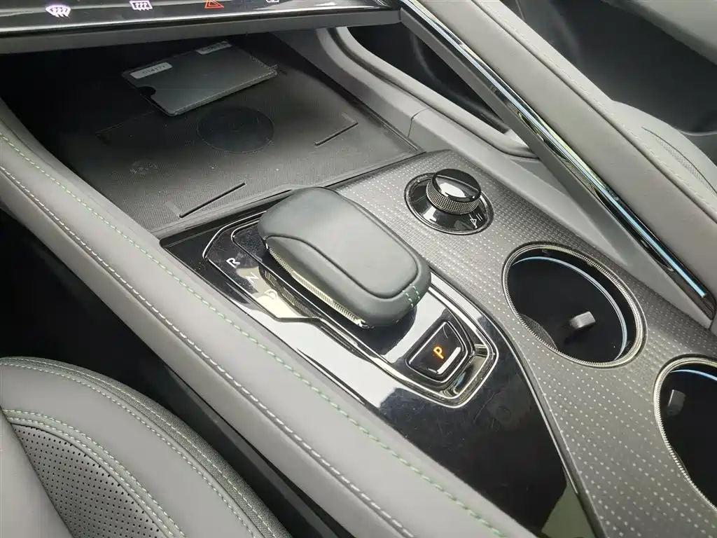 ZEEKR EXTREME KRYPTON 001