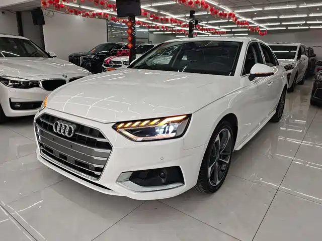 Audi A4L 2020